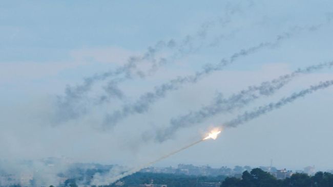 ‘Hujan’ Roket dari Gaza Diluncurkan ke Wilayah Israel